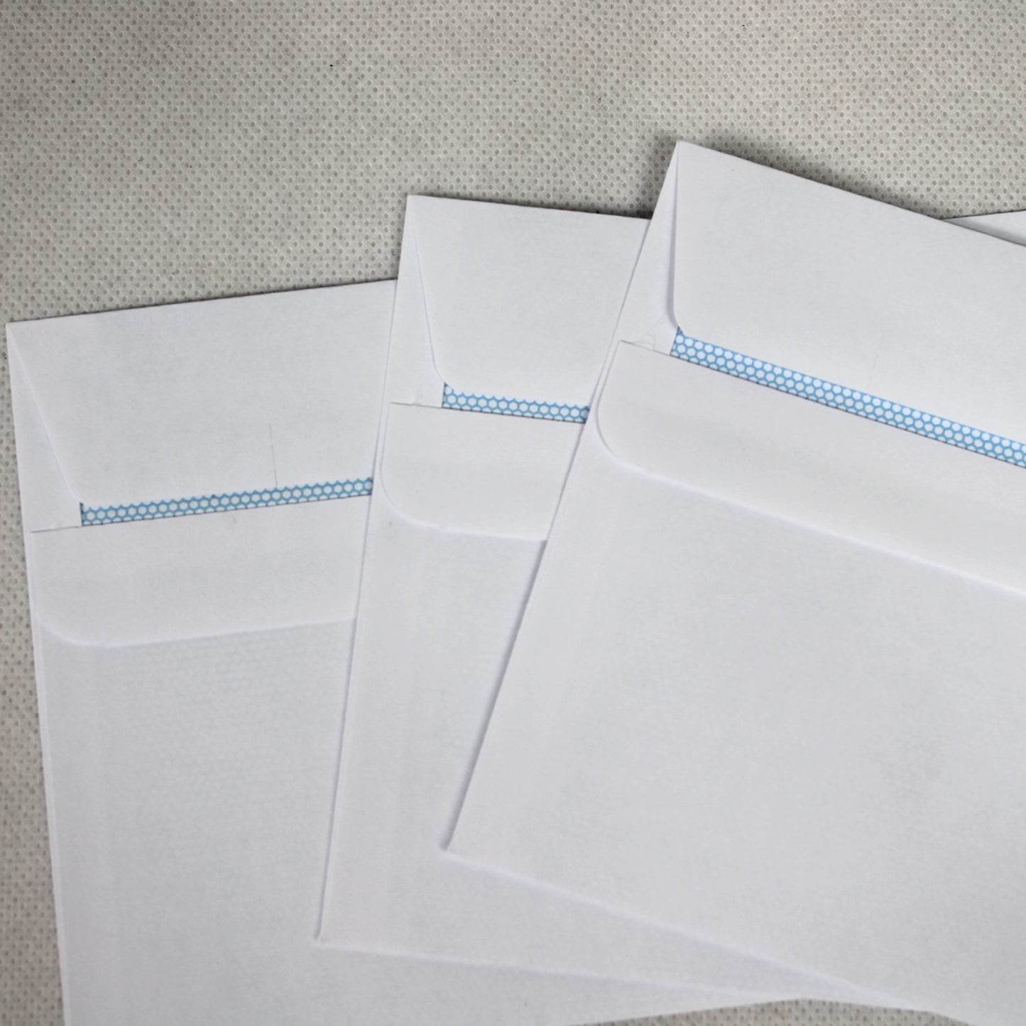 110x220mm DL White Self Seal Envelopes (Window 35x90mm)