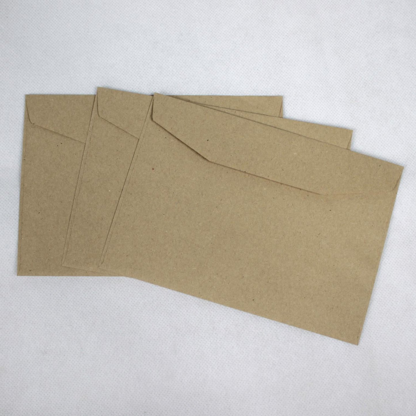 114x162mm C6 Manilla Gummed Envelopes (None Window)