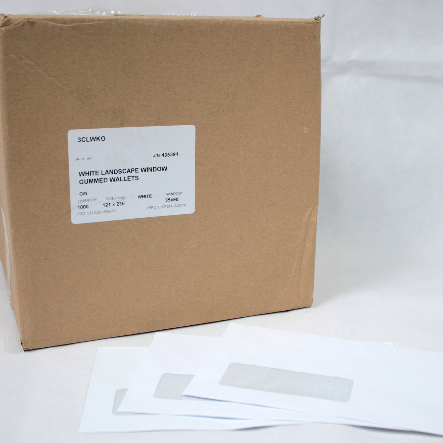 121x235mm DL+ White Gummed Envelopes (Window 35x90mm)