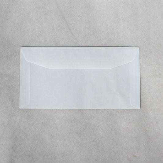 121x235mm DL+ White Gummed Envelopes (Window 35x90mm)