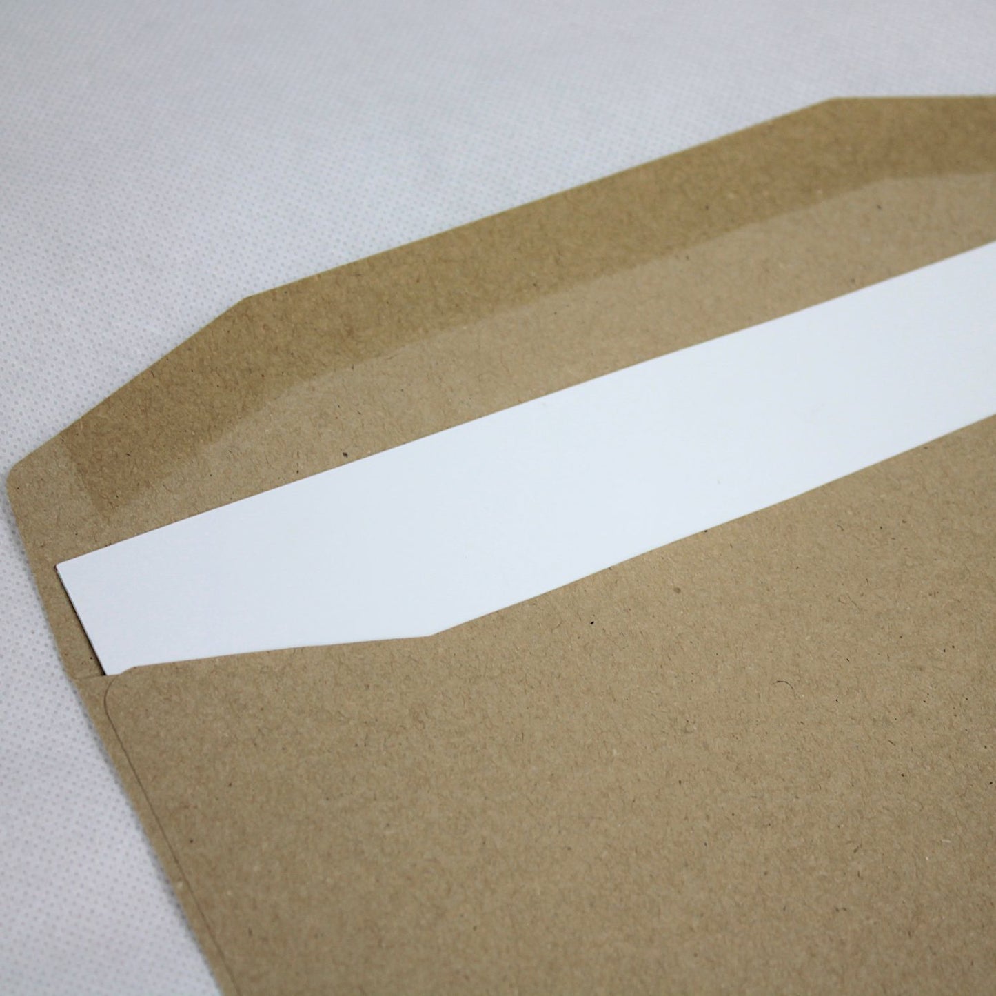 155x220mm C5- Manilla Gummed Envelopes (None Window)