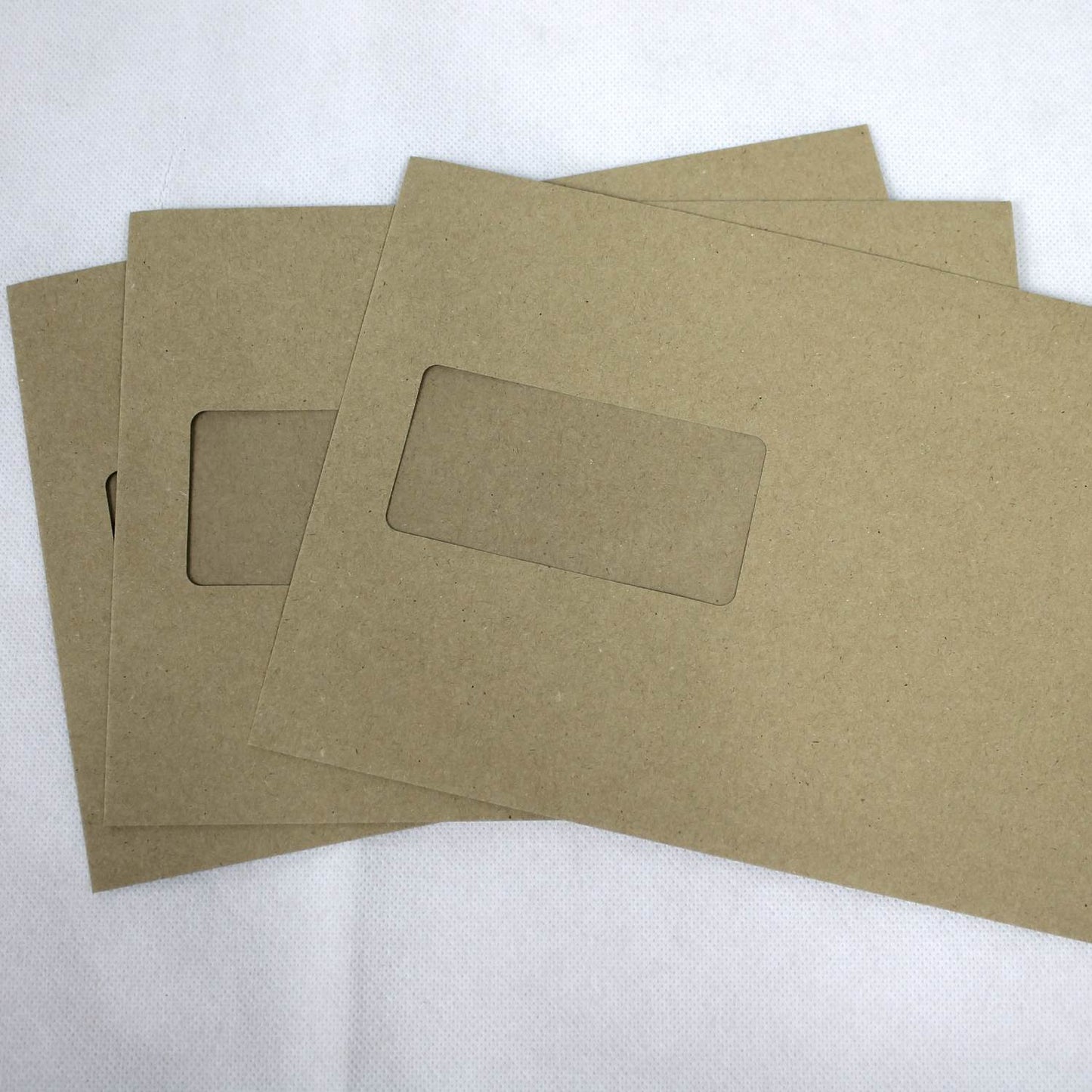 162x235mm C5+ Manilla Gummed Envelopes (Window 45x90mm / 20mm left, 60mm up)