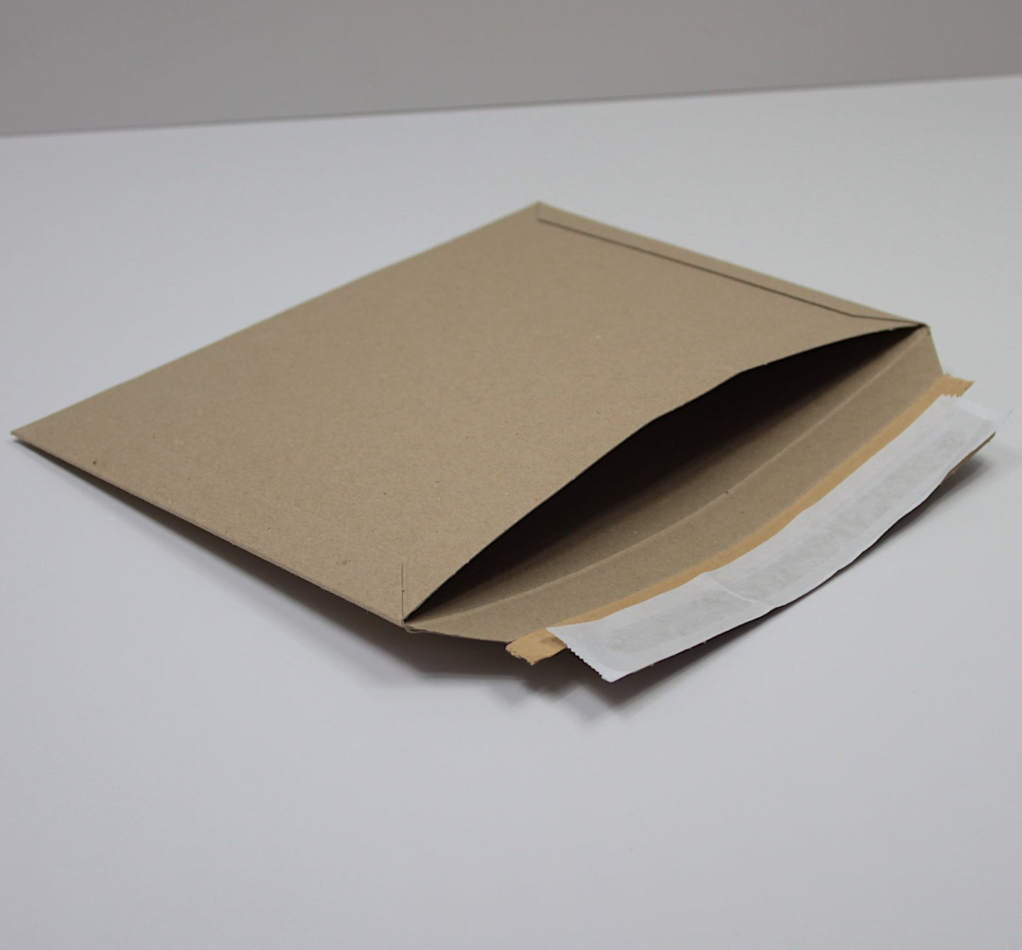 180 x 235mm Brown Cardboard Envelopes - Pack of 100