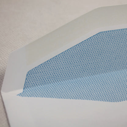 121x235mm DL+ White Gummed Envelopes (Window 45x90mm)