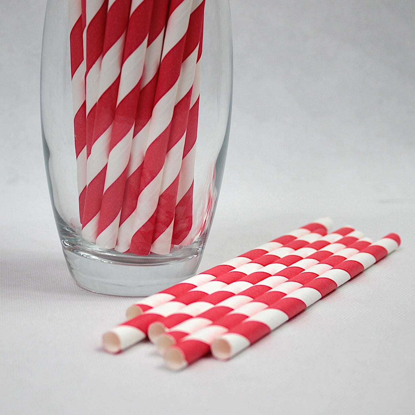 Red Striped Paper Straws (8mm x 200mm)
