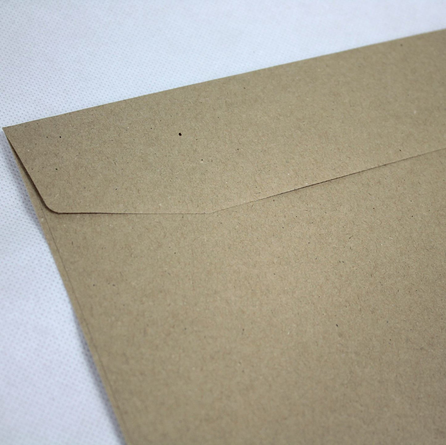 155x220mm C5- Manilla Gummed Envelopes (None Window)