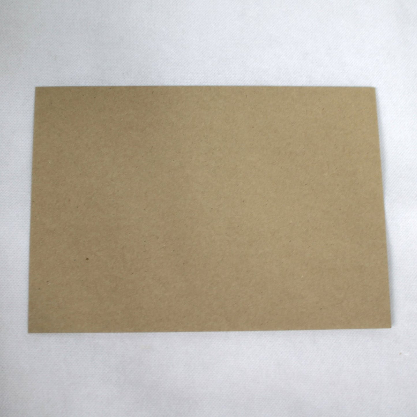 162x229mm C5 Manilla Gummed Envelopes (None Window)