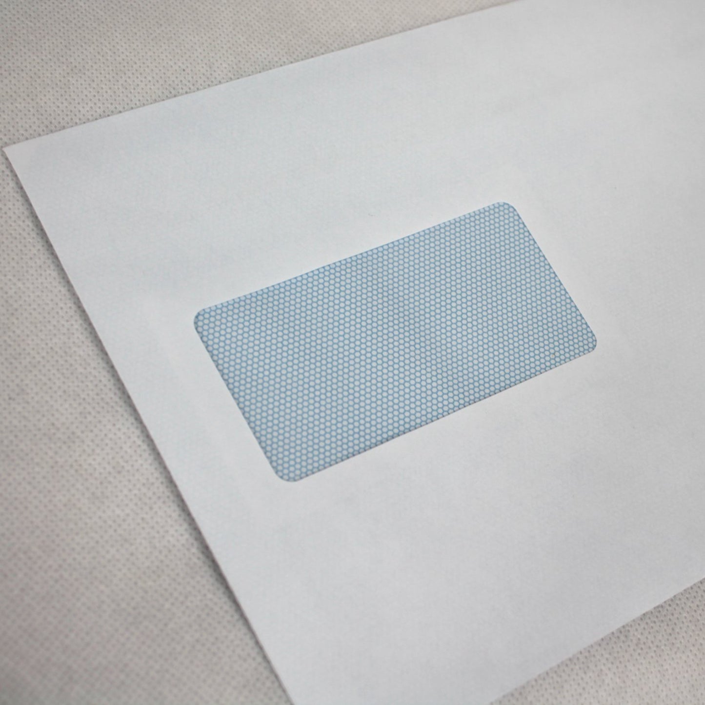 162x229mm C5 White Self Seal Envelopes (Window 45x90mm)
