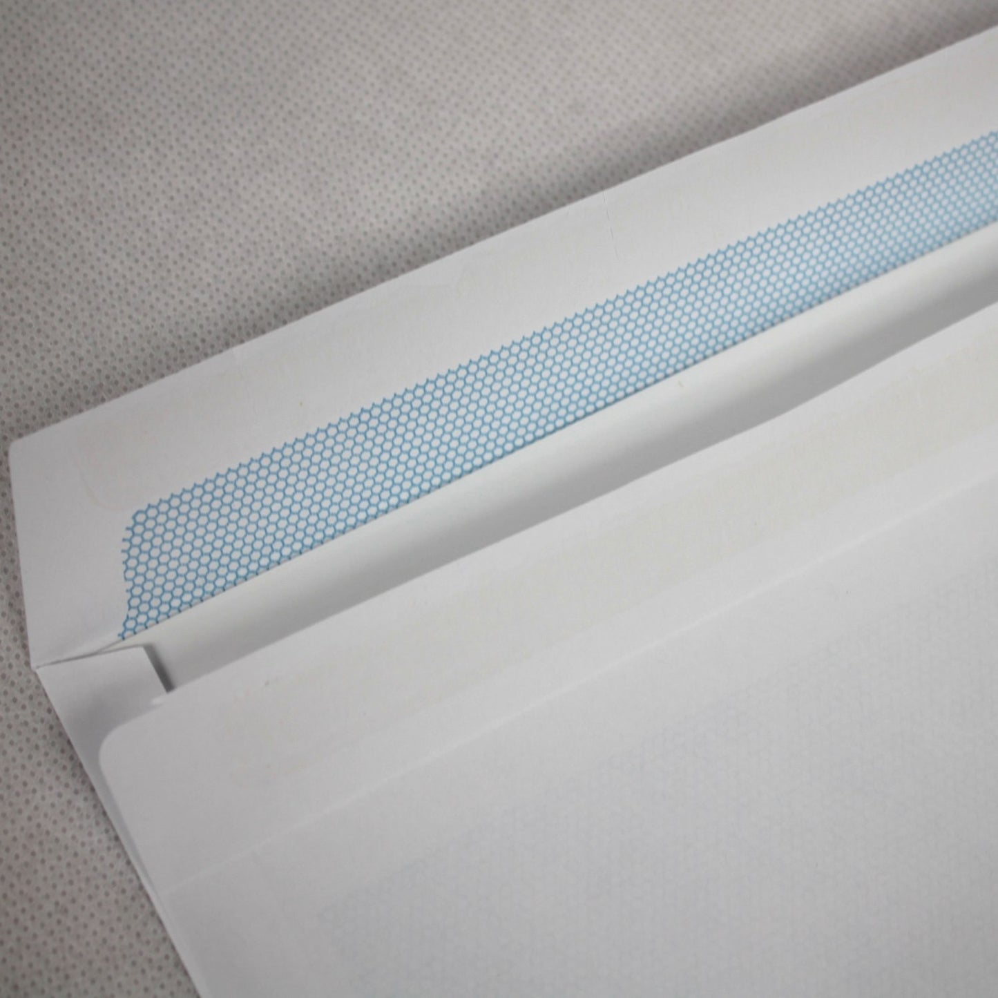 162x229mm C5 White Self Seal Envelopes (Window 45x90mm)