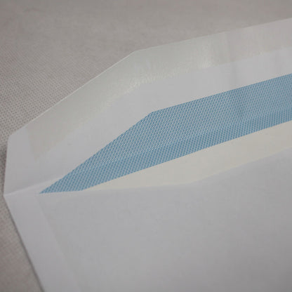 162x235mm C5+ White Gummed Envelopes (Window 45x90mm / Outside Seams)