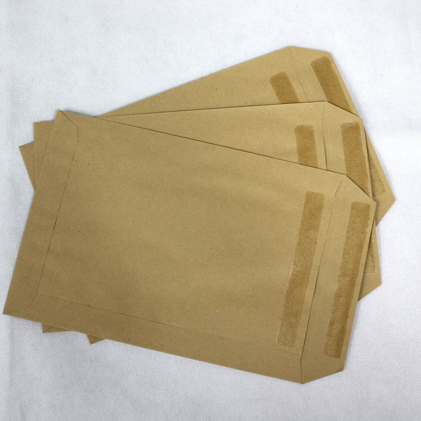 229x162mm C5 Manilla Self Seal Envelopes (None Window)