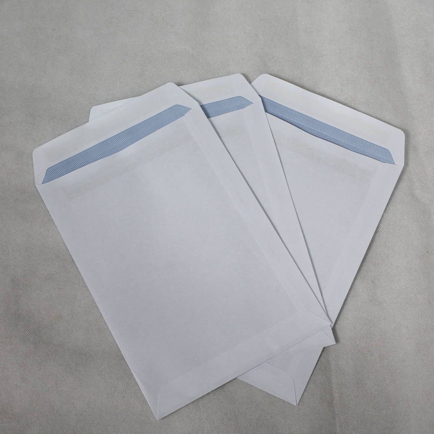 229x162mm C5 White Self Seal Envelopes (None Window)