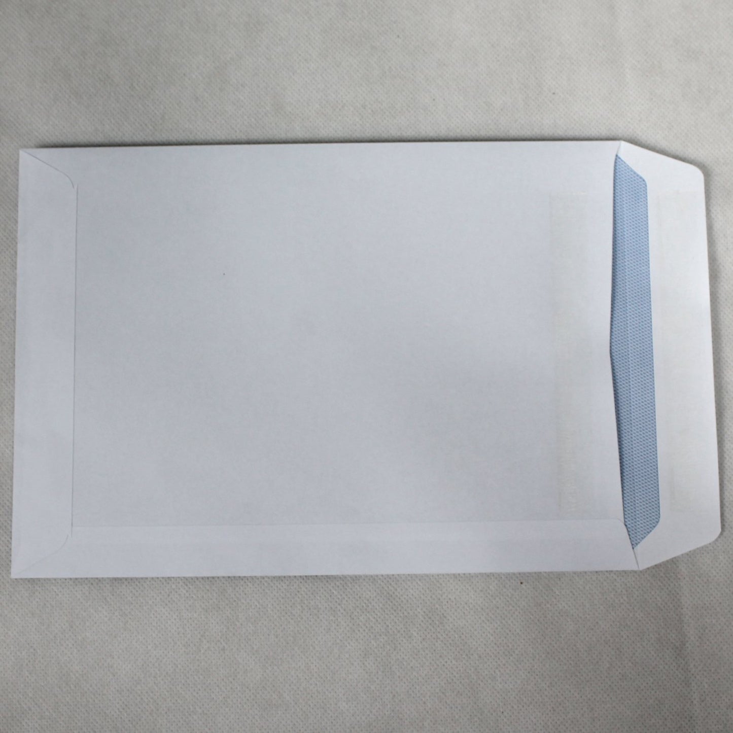 229x162mm C5 White Self Seal Envelopes (None Window)