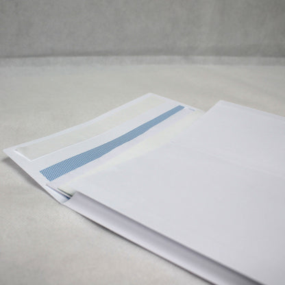 324x229x25mm C4 White Peel & Seal Gusset Envelopes (None Window)