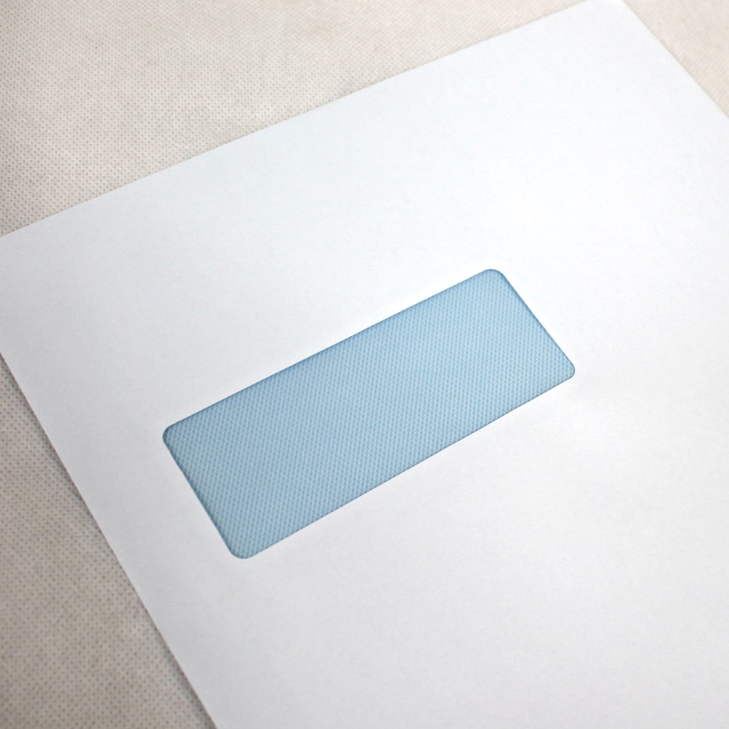 324x229mm C4 White Gummed Envelopes (Window 40x105mm)